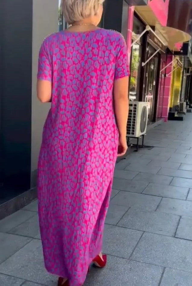 2025 trendy plus-size kjole med fasjonabelt trykk