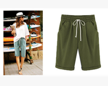 Plus Size ensfargede, elastiske shorts i løs størrelse