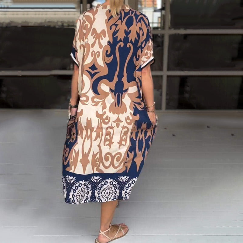 👗 Løs midikjole med V-hals og trykk🦋