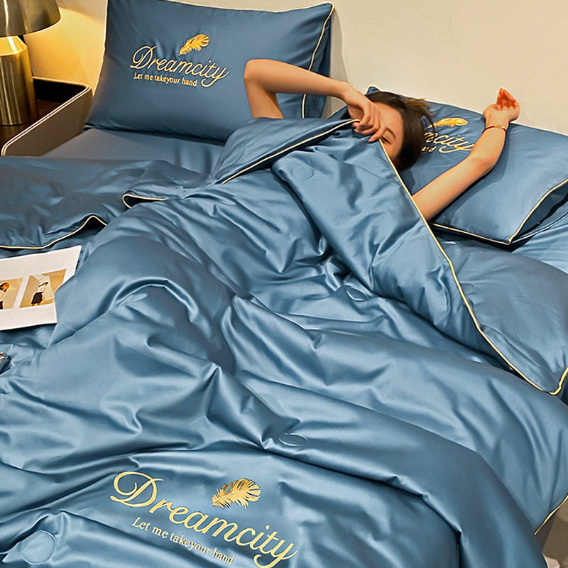 Sommerens Enkle Is-Silke Dyne