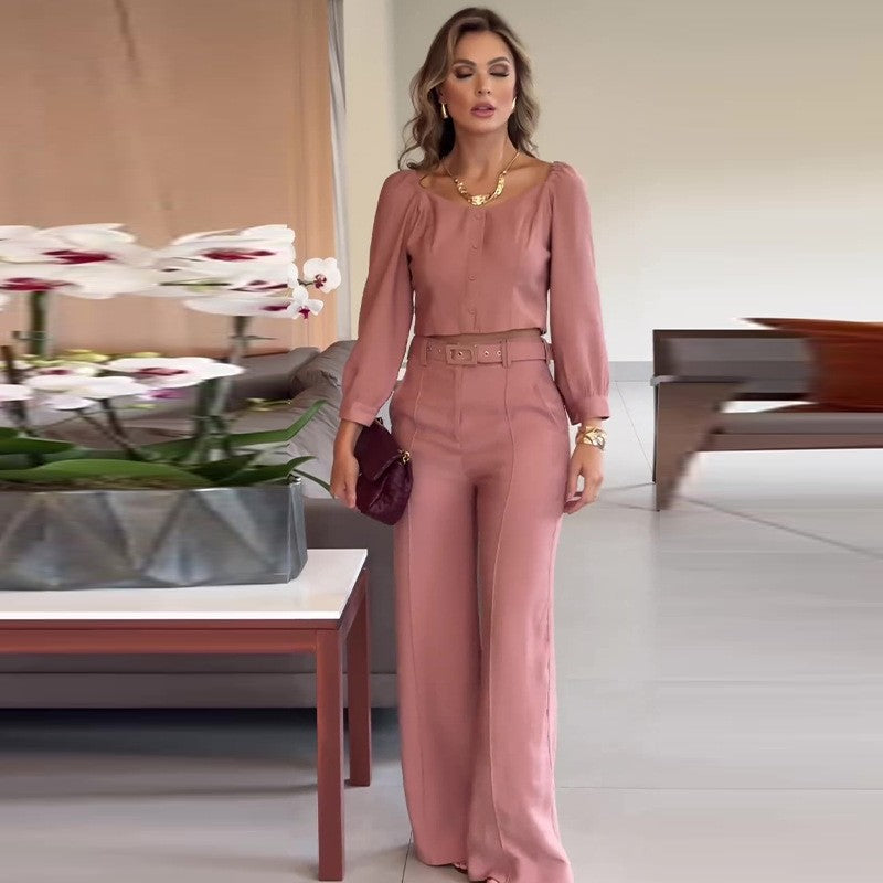 Elegant 2-delt sett med rosa topp med firkantet utringning og bukser med vide ben