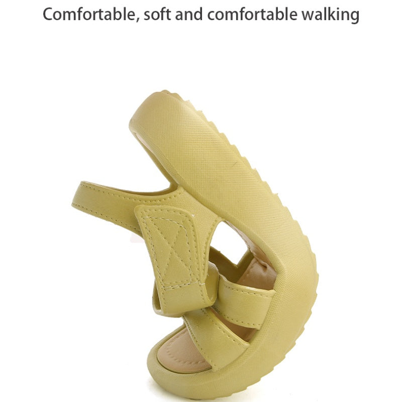 Lette, flate sandaler for kvinner