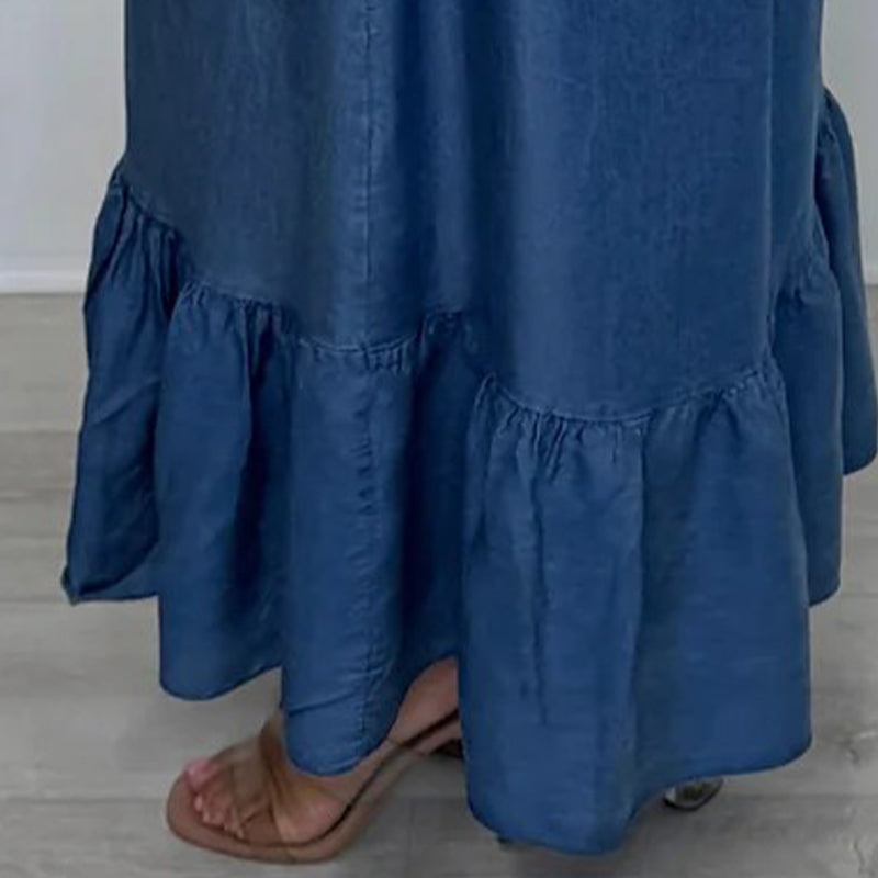 Denim maxi-kjole med halterhals for kvinner