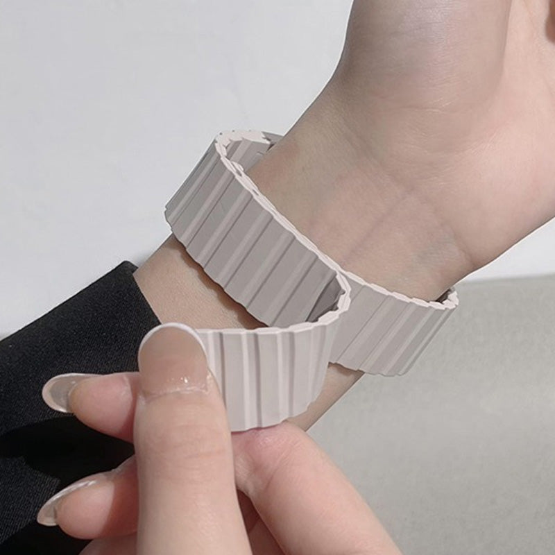 Silikonarmbånd med magnetisk lukking til Apple Watch