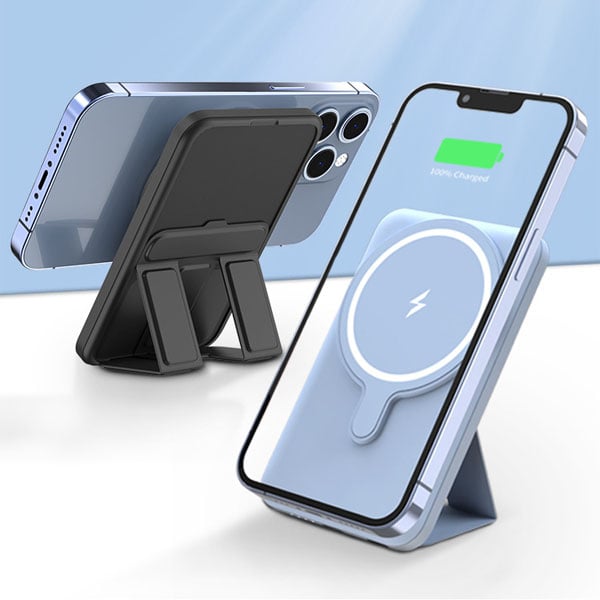 Powerbank med magnetisk sugekraft og sammenleggbart stativ