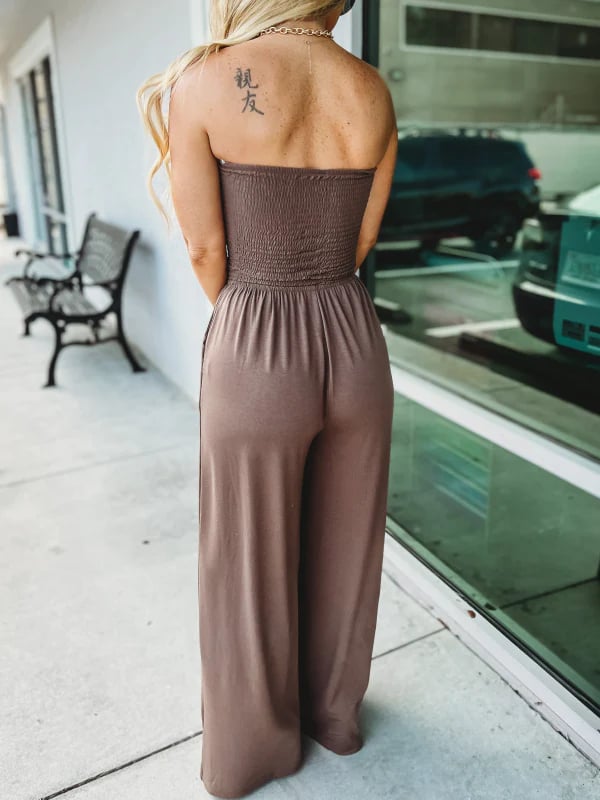 đ„2023 Varmt salg 49% avslag-Off Shoulder Solid Color Smocked Jumpsuit