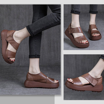 Women's Retro Sandals med en tykk såle og borrelås