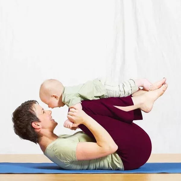 Løse og avslappede yogabukser med vide ben for kvinner